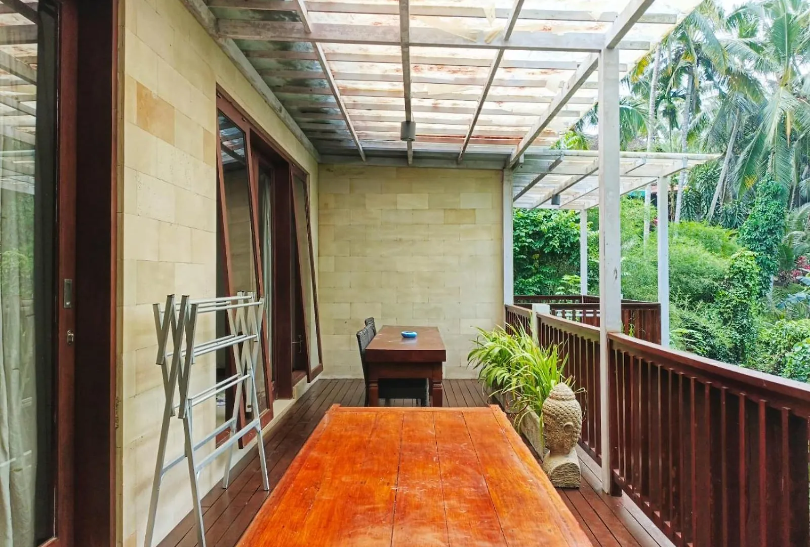 Malathi Homey House With Green View Ubud