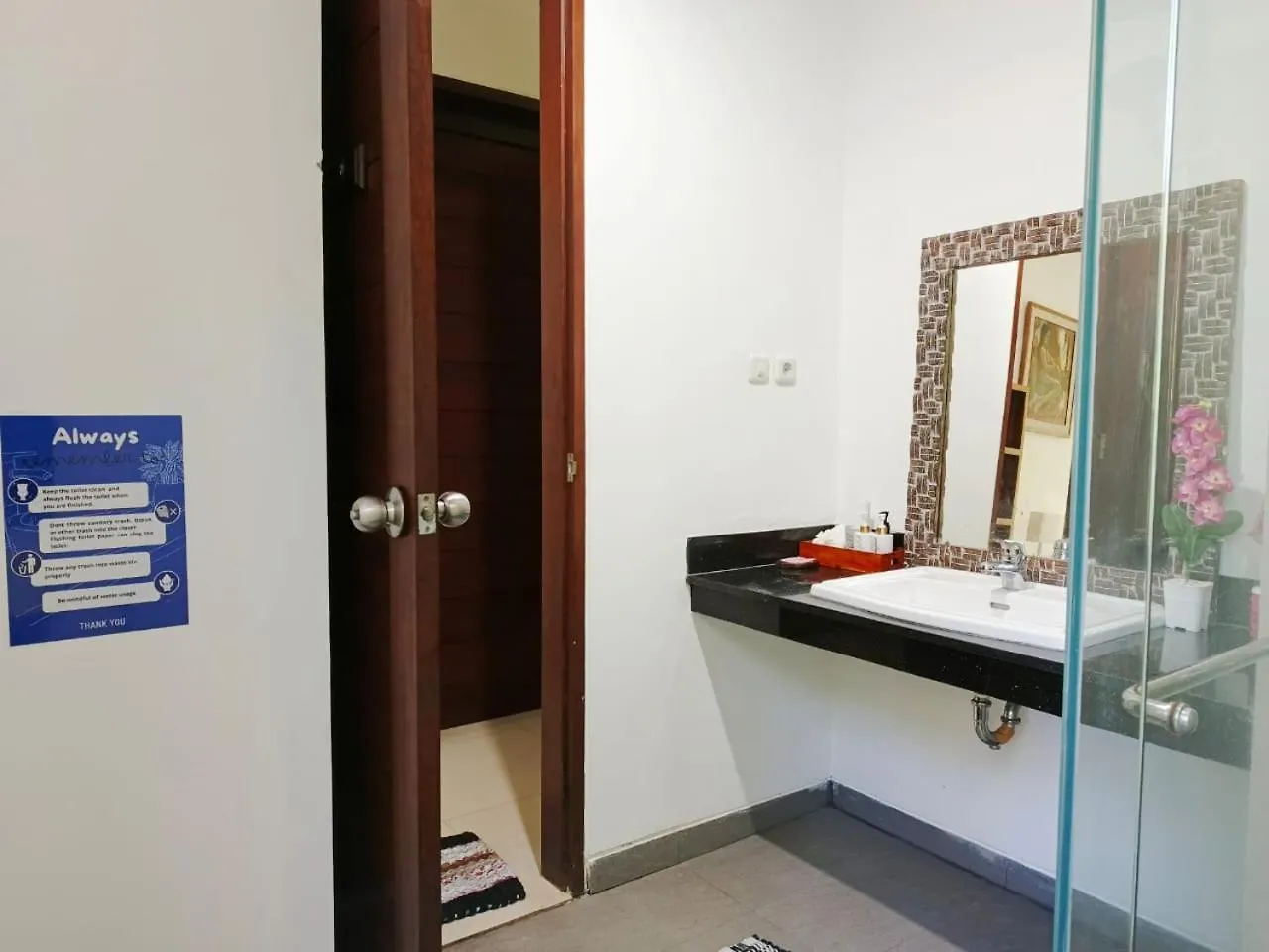 Lodge Malathi Homey House With Green View Ubud  Indonesia