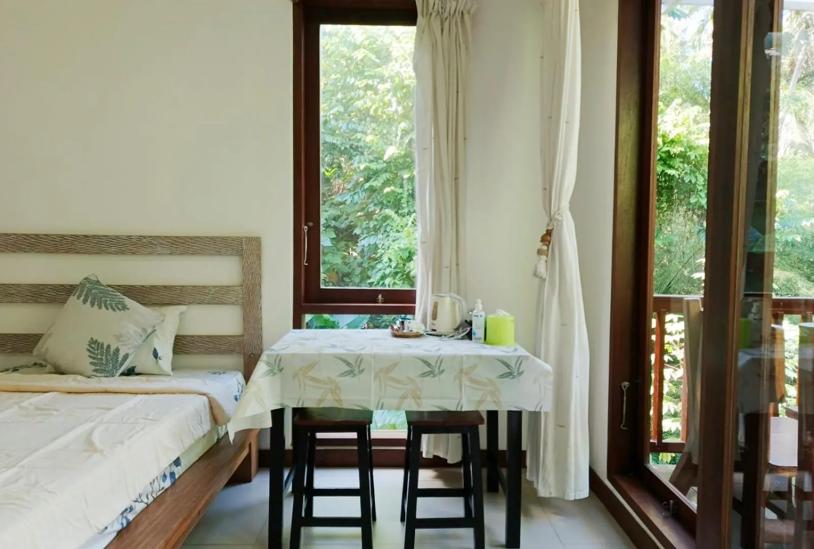 Lodge Malathi Homey House With Green View Ubud