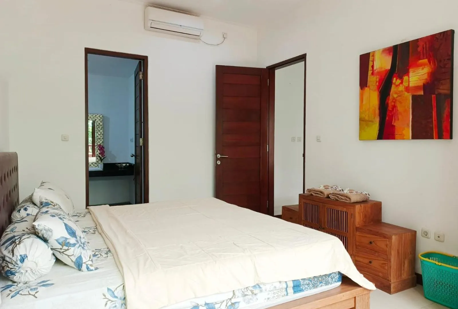 Malathi Homey House With Green View Ubud  Indonesia